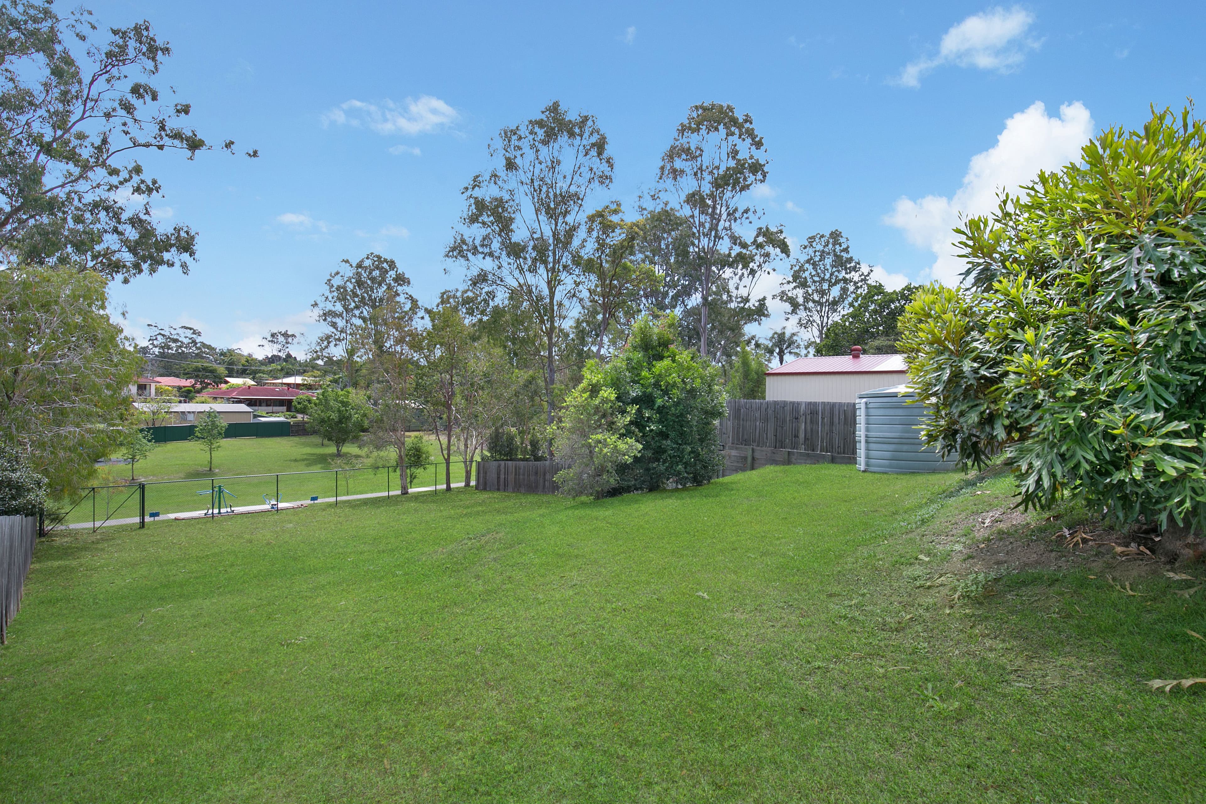 6 Blackthorn Crescent, Shailer Park QLD 4128, Shailer Park - Thumbnail 2
