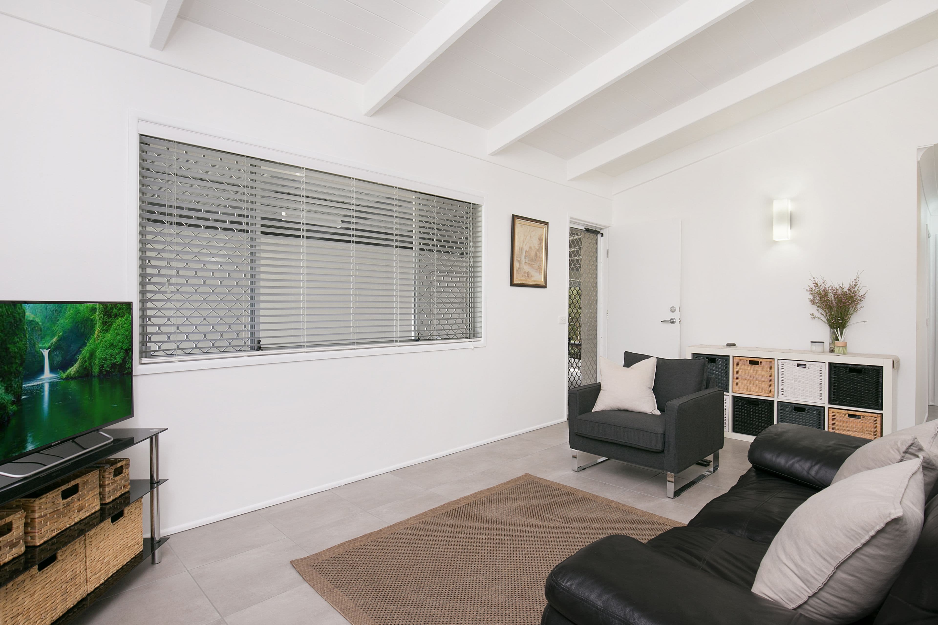 6 Blackthorn Crescent, Shailer Park QLD 4128, Shailer Park - Thumbnail 4