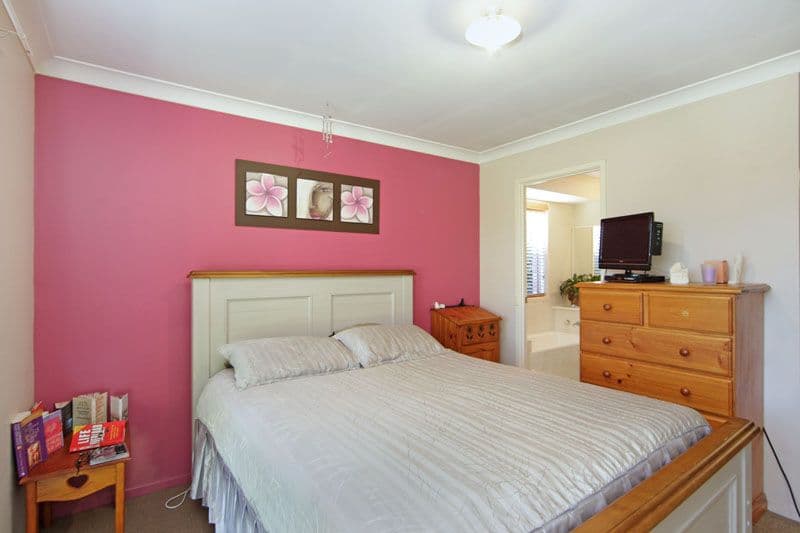 17 Lydford Court, Diamond Creek, Beverly Hills - Thumbnail 4