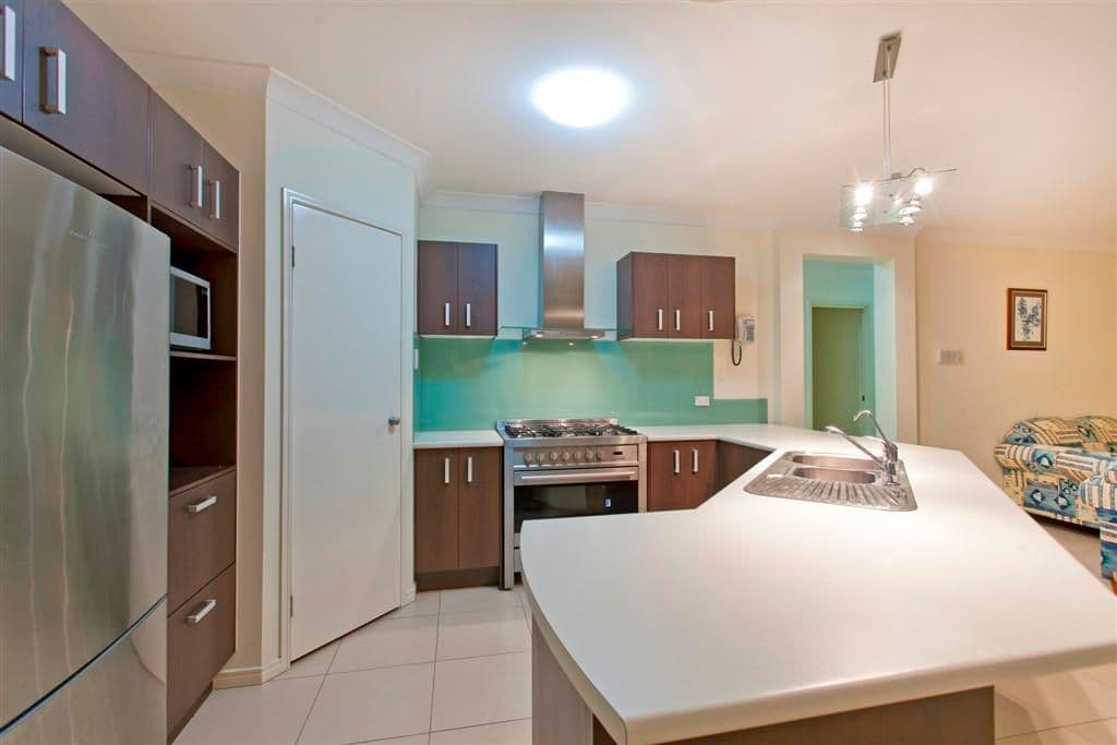 9 Red Gum Crescent, WAKERLEY QLD 4154, Wakerley - Thumbnail 6
