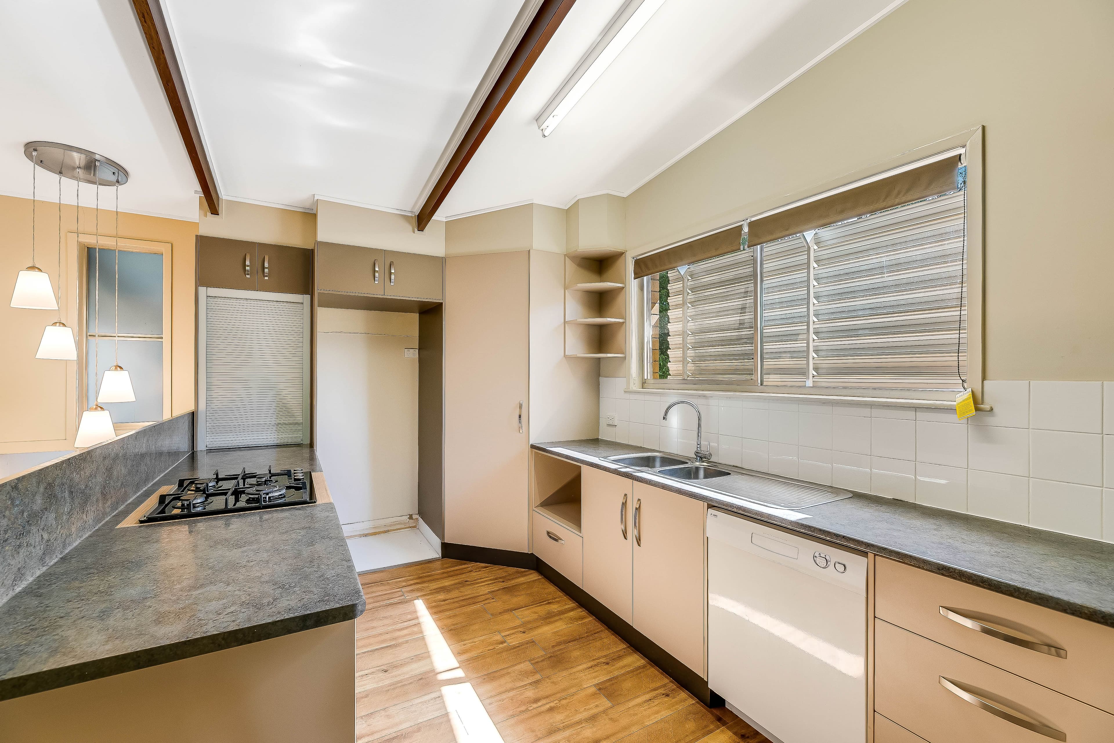 25 Jean Street, Harristown QLD 4350, Harristown - Thumbnail 3