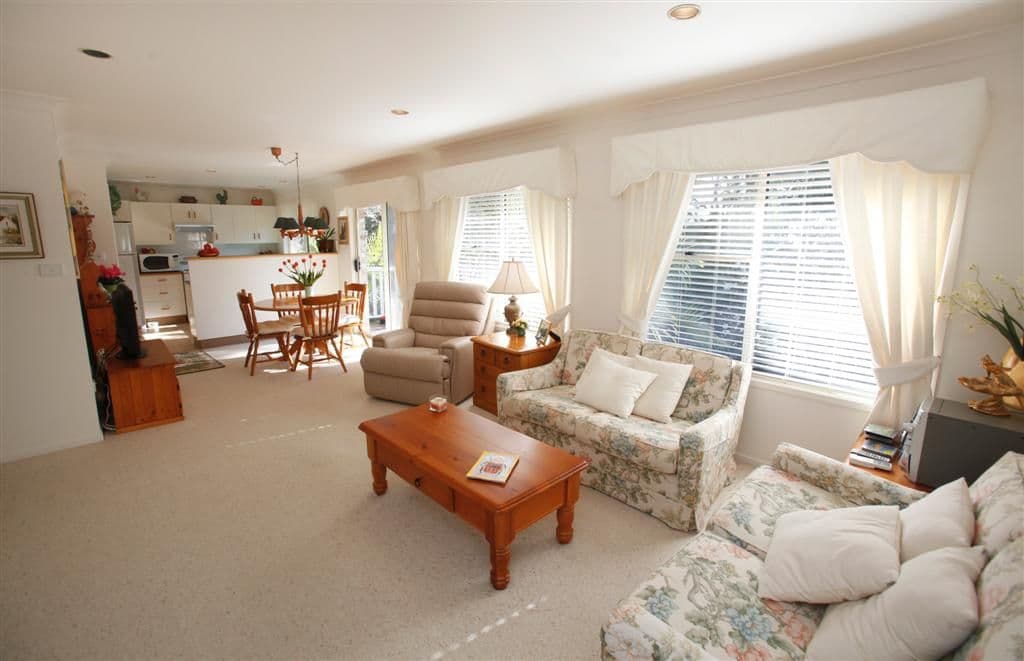 28a Montrose Avenue, ADAMSTOWN HEIGHTS NSW 2289, Adamstown Heights - Thumbnail 8