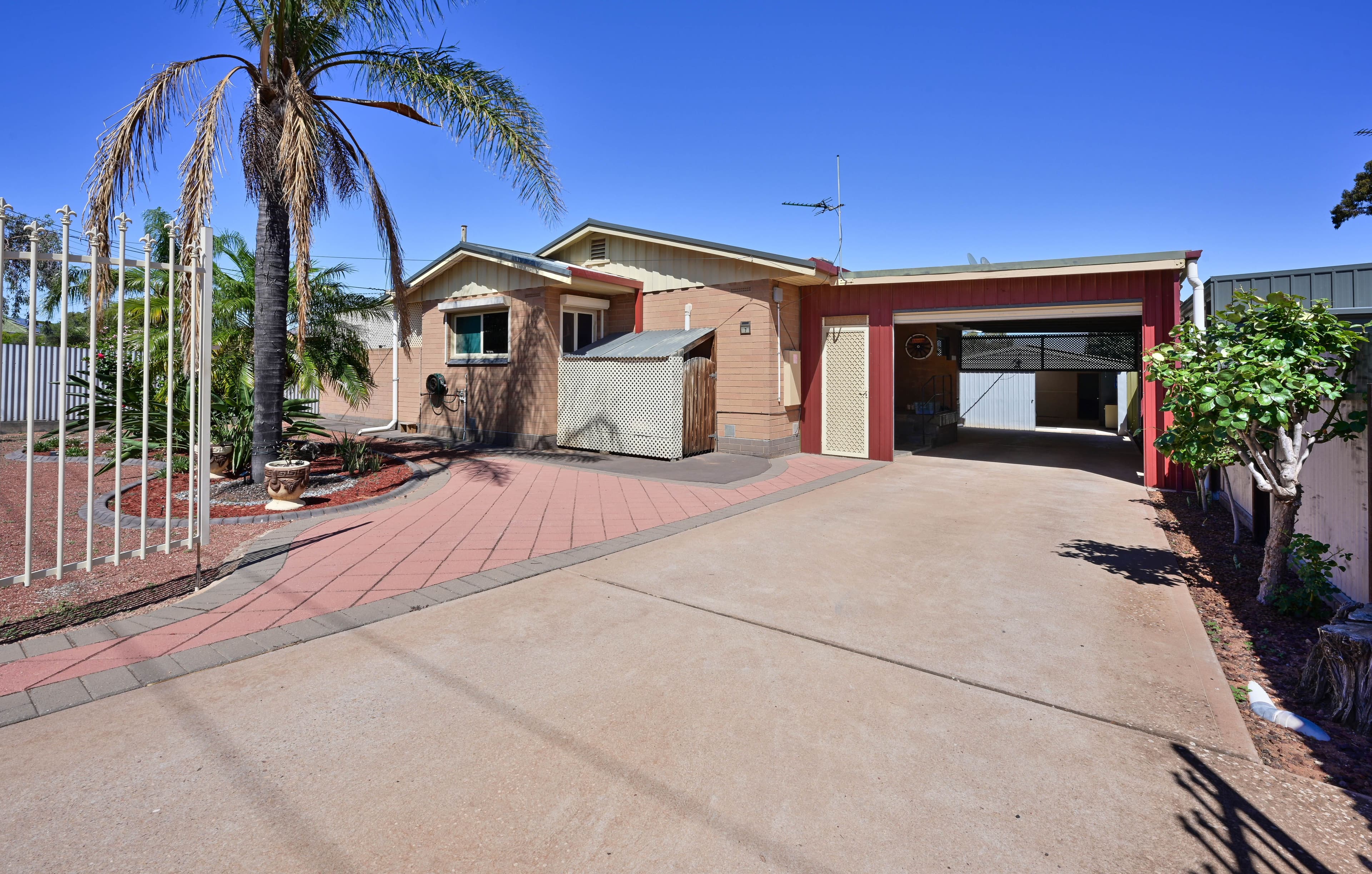 7 Moore Street, Port Augusta SA 5700, Port Augusta - Image 1