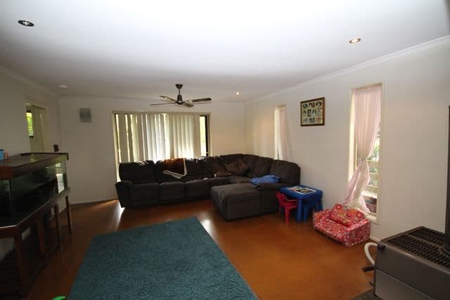 9A Mellumview Drive, BEERWAH QLD 4519, Beerwah - Thumbnail 2