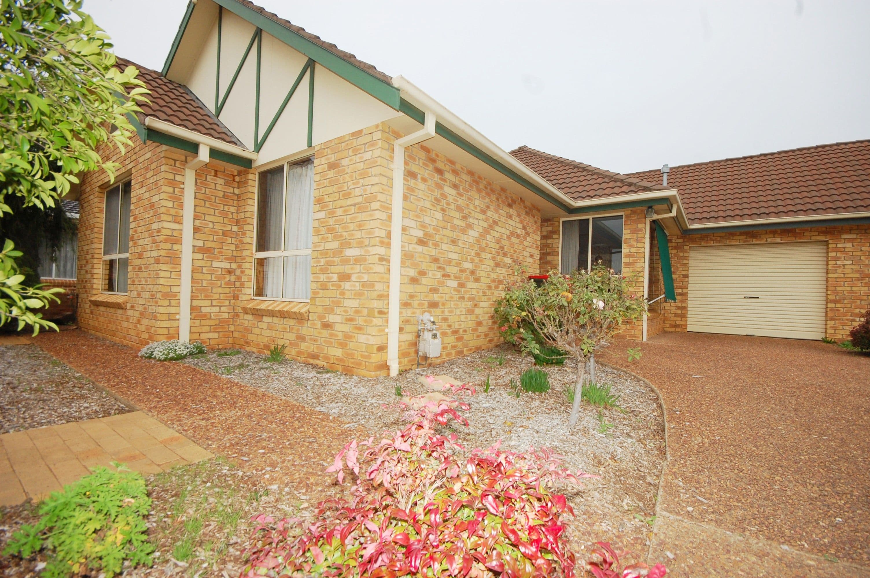 3 Dowell Place, Griffith - Image 1