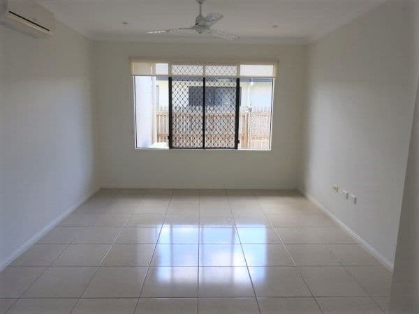 5 Peregrine Avenue, Kelso QLD 4815, Kelso - Thumbnail 4