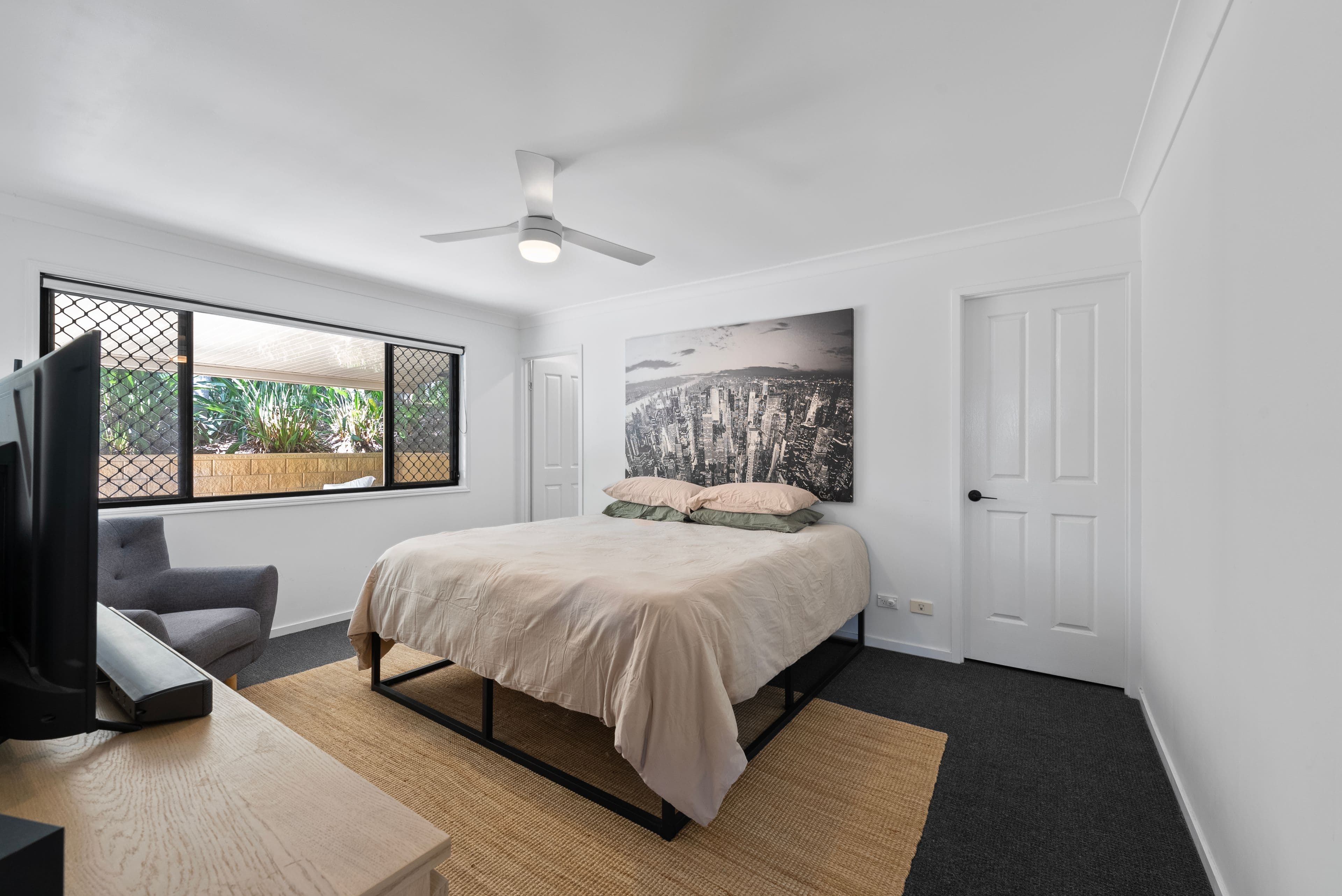 10 Amanu Crescent, Pacific Pines QLD 4211, Pacific Pines - Thumbnail 8