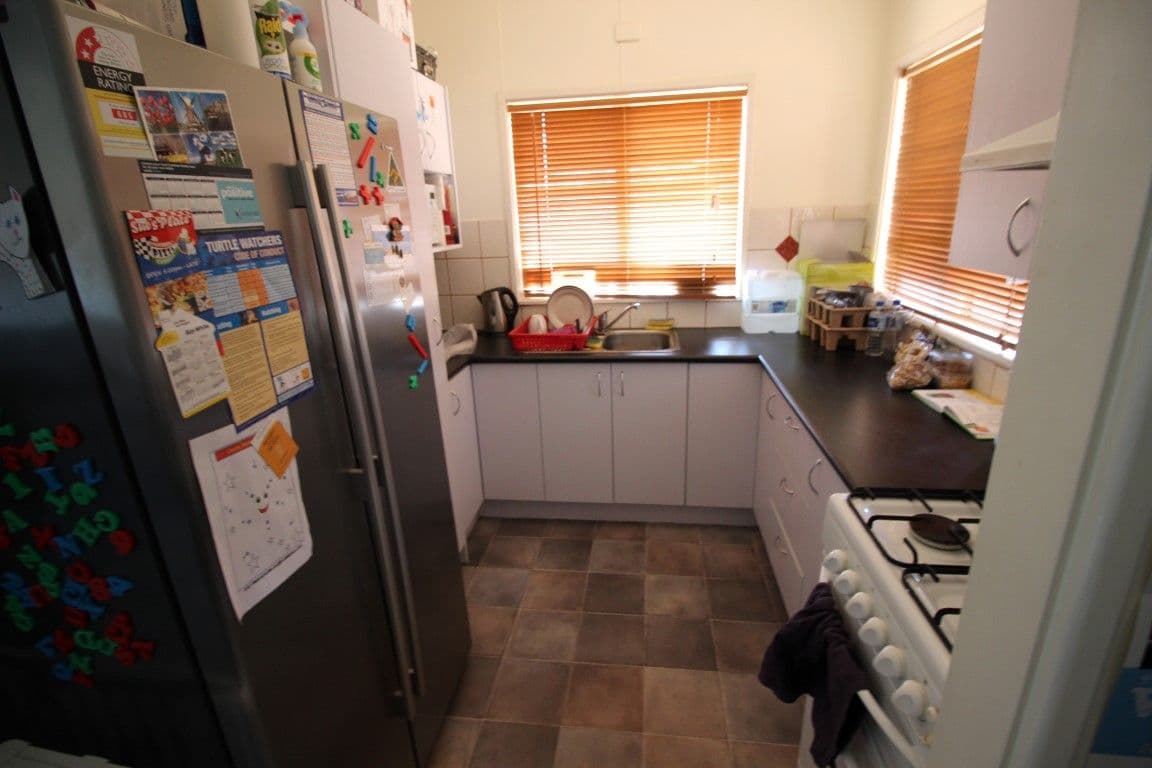 9 Brodie Crescent, SOUTH HEDLAND WA 6722, South Hedland - Thumbnail 3