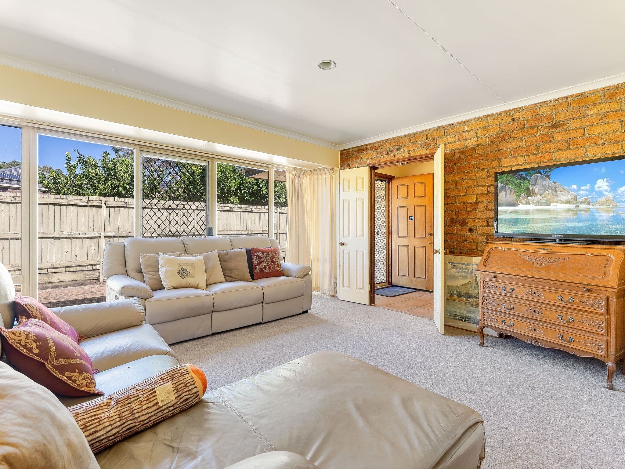 29 Statesman Crescent, Sunnybank Hills QLD 4109, Sunnybank Hills - Thumbnail 2