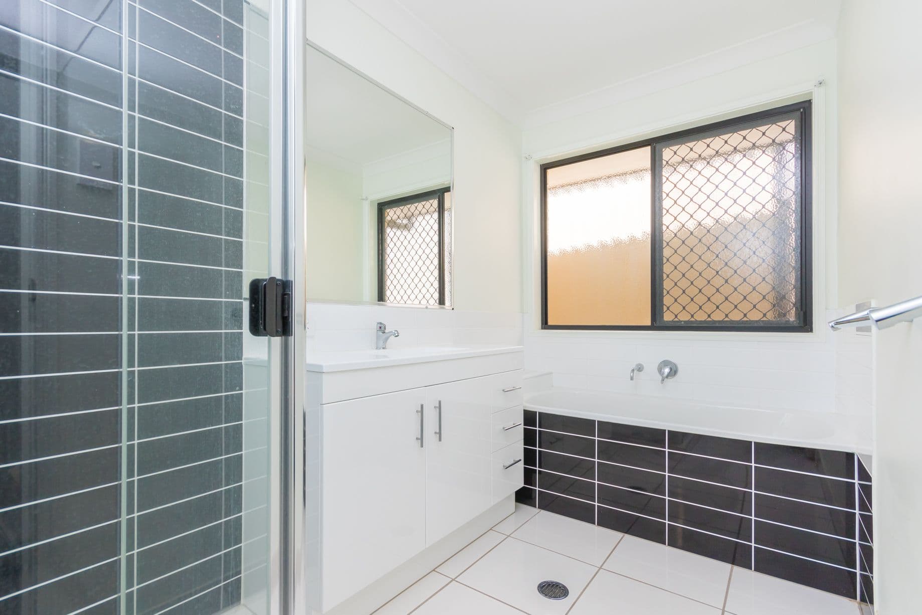 60 Surround Street, Dakabin QLD 4503, Dakabin - Thumbnail 7