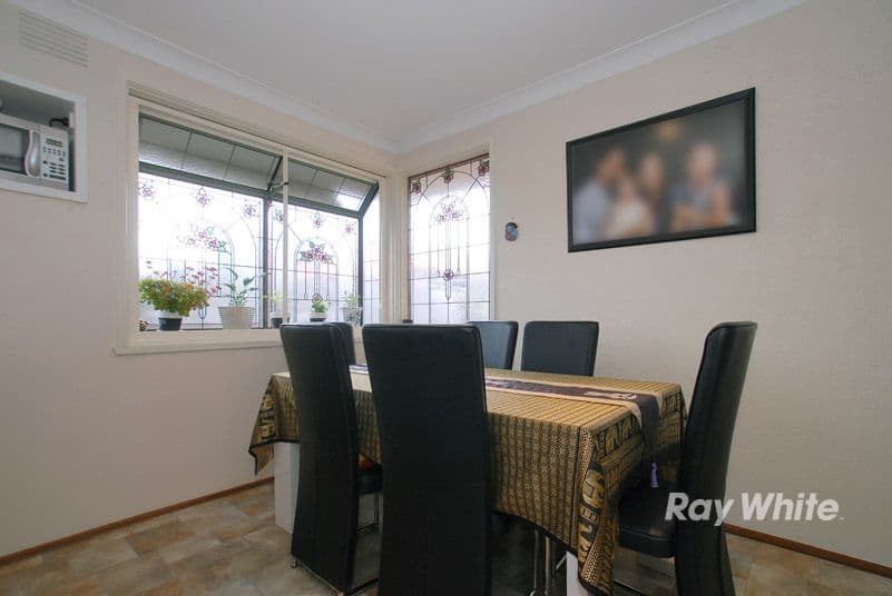 5 Chanelle Court, SPRINGVALE SOUTH VIC 3172, Springvale South - Thumbnail 5