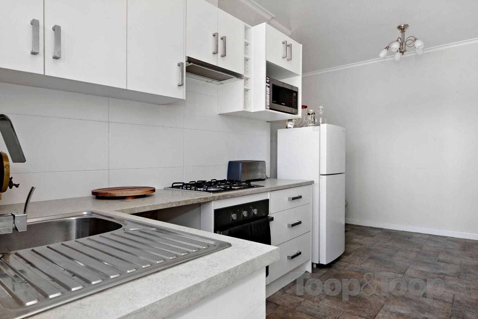 8 / 44 Broadway, Glenelg South SA 5045, Glenelg South - Thumbnail 4