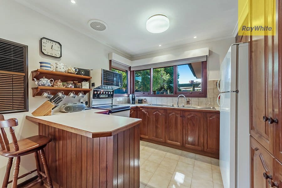 20 Dunbar Court, Lalor VIC 3075, Lalor - Thumbnail 3