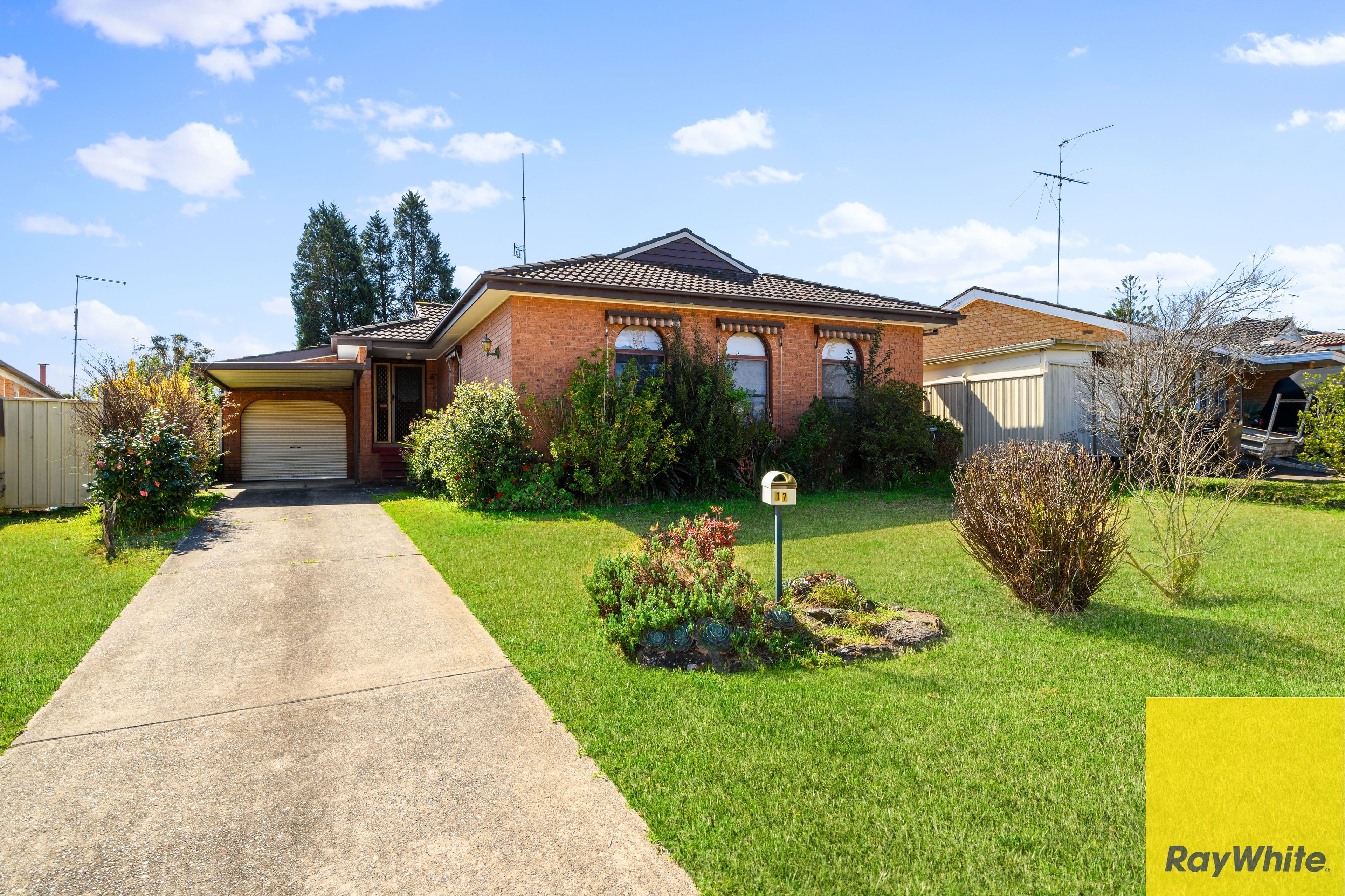 17 Peace Avenue, St Clair NSW 2759, St Clair - Image 1