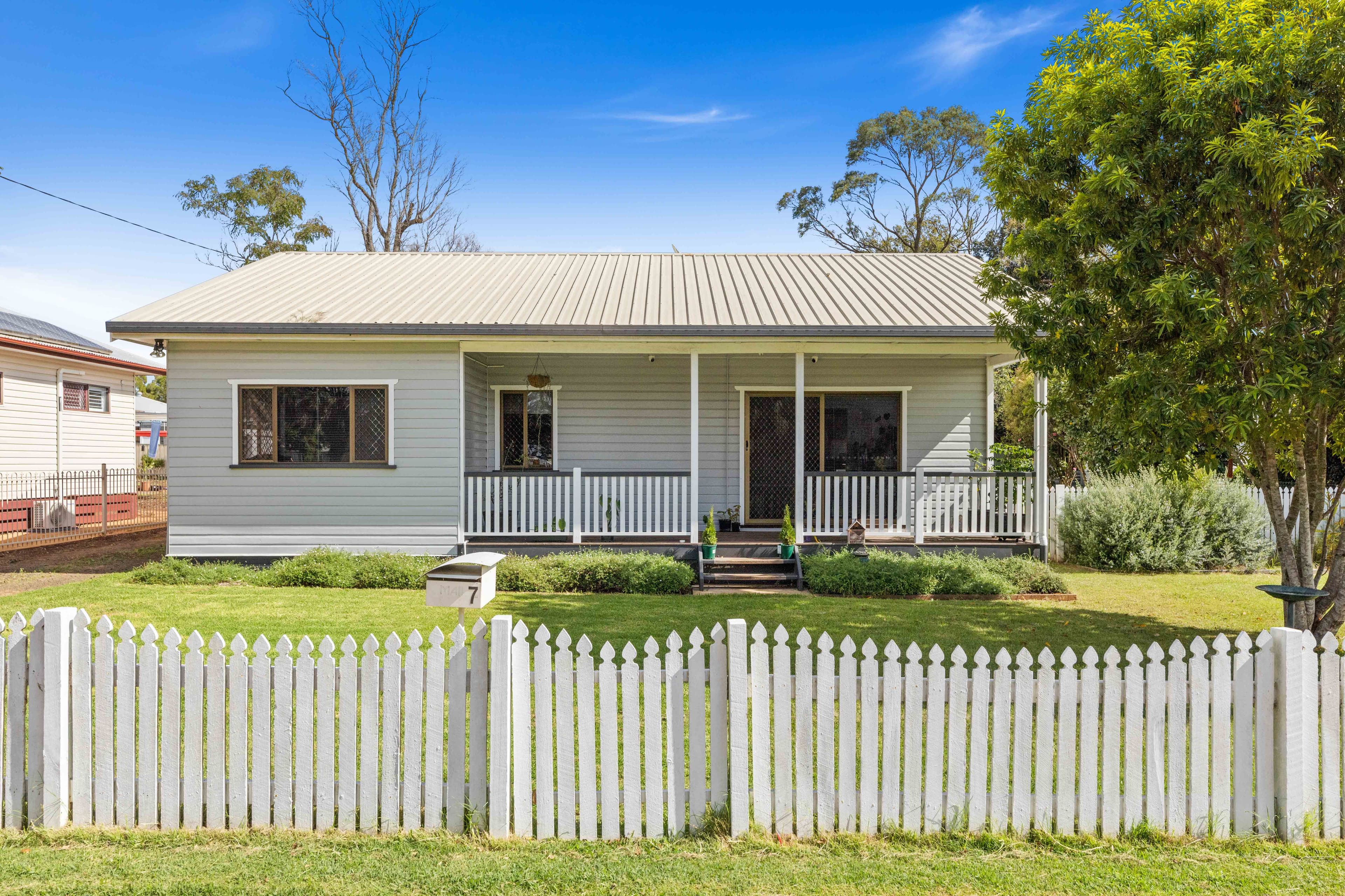 7 Burton Street, Harristown QLD 4350, Harristown - Image 1