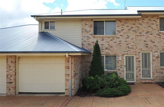 Unit 4, 58 Gordon Avenue, NEWTOWN QLD 4350, Newtown - Image 1