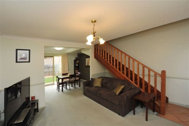 Unit 4, 58 Gordon Avenue, NEWTOWN QLD 4350, Newtown - Thumbnail 4