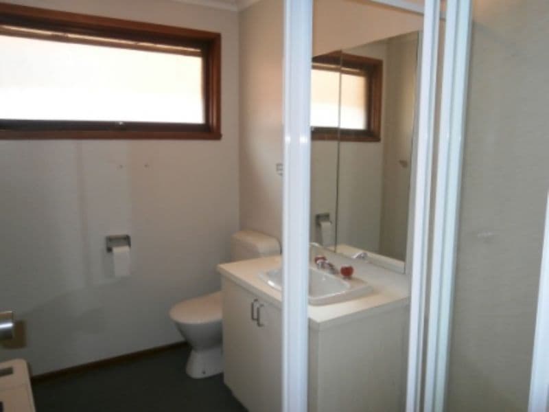 5 Mitchell Road, MONT ALBERT NORTH VIC 3129, Mont Albert North - Thumbnail 4