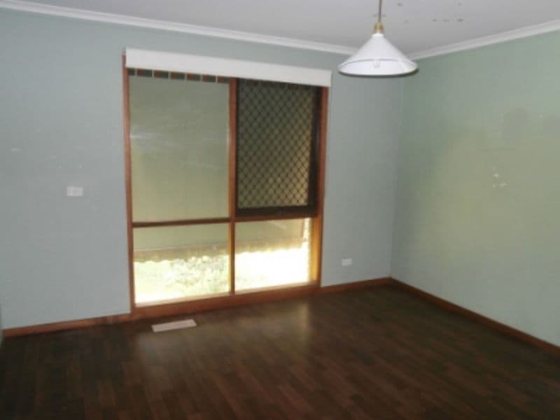 5 Mitchell Road, MONT ALBERT NORTH VIC 3129, Mont Albert North - Thumbnail 5