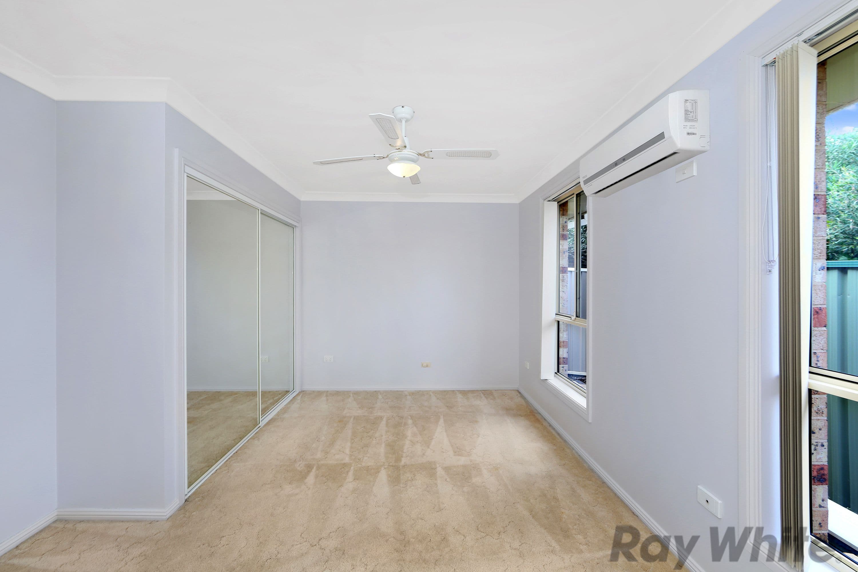 1 Jane Close, Lake Haven - Thumbnail 5