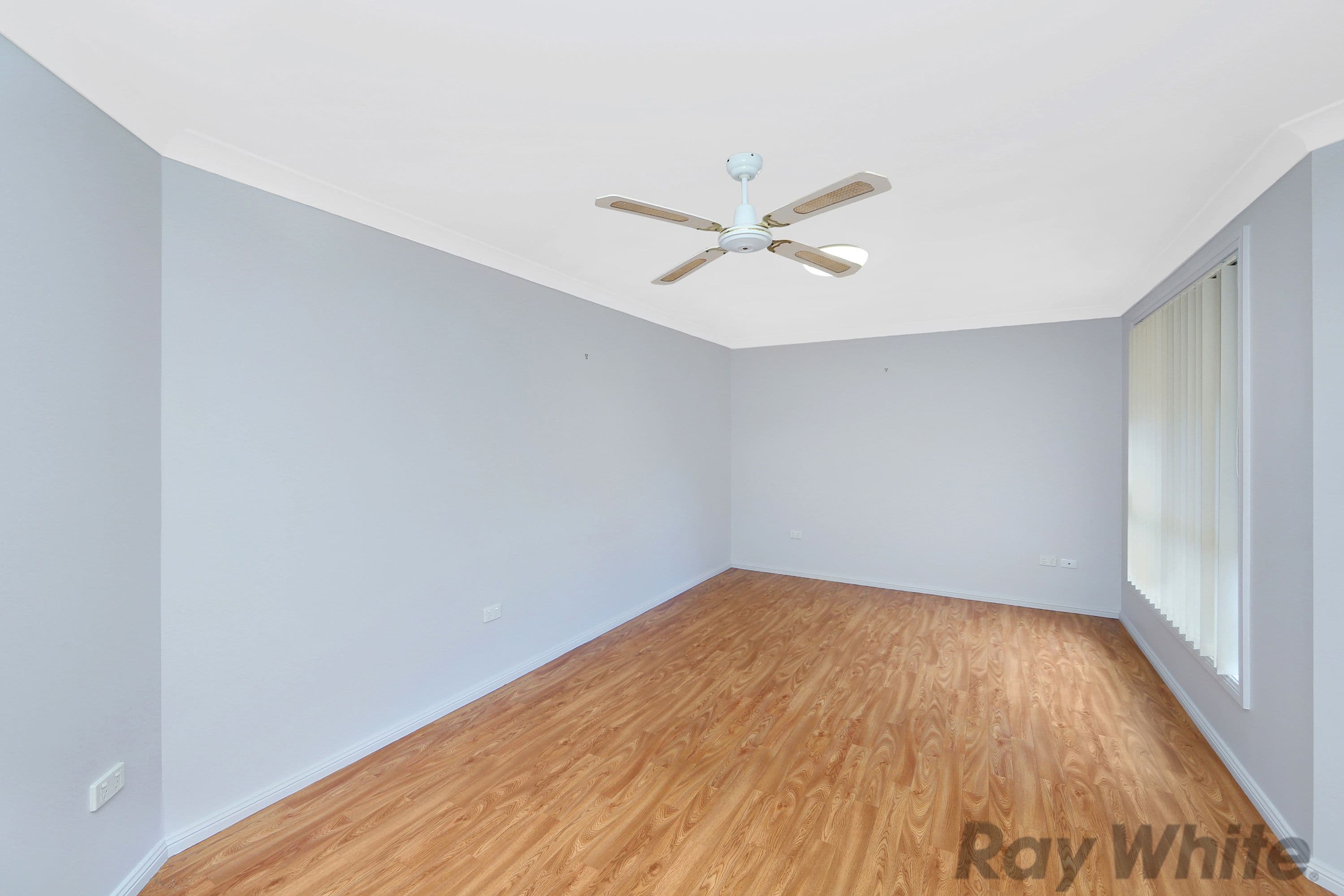 1 Jane Close, Lake Haven - Thumbnail 8