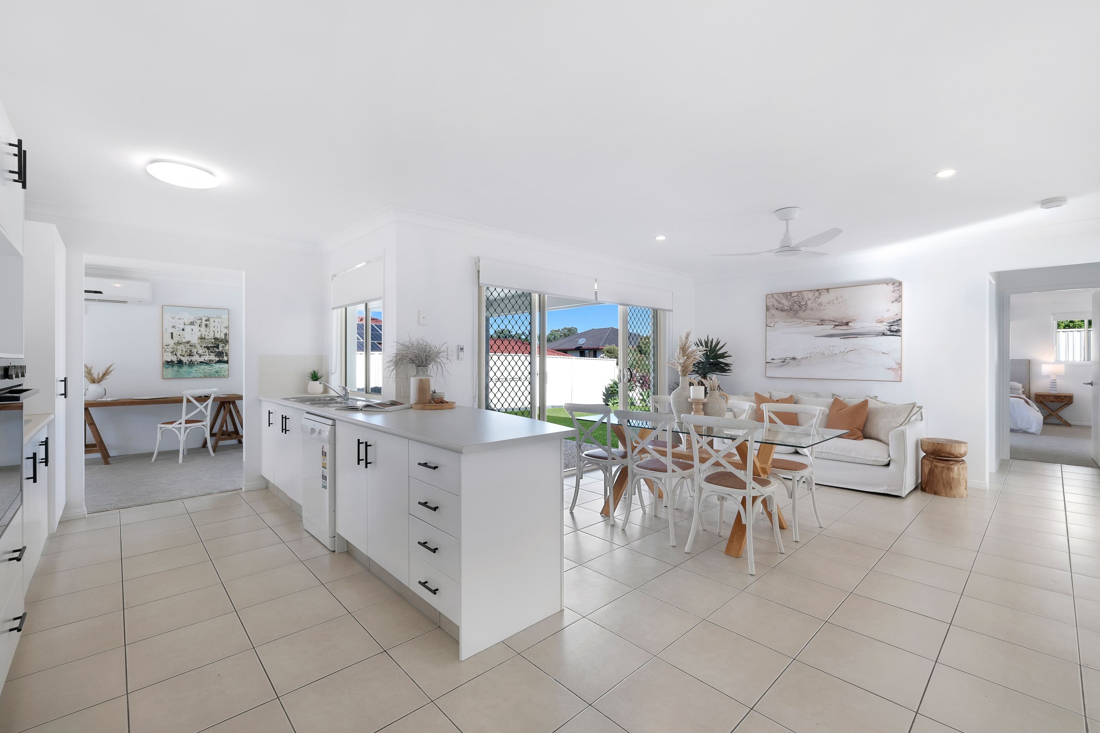 68 Billinghurst Crescent, Upper Coomera QLD 4209, Upper Coomera - Thumbnail 2