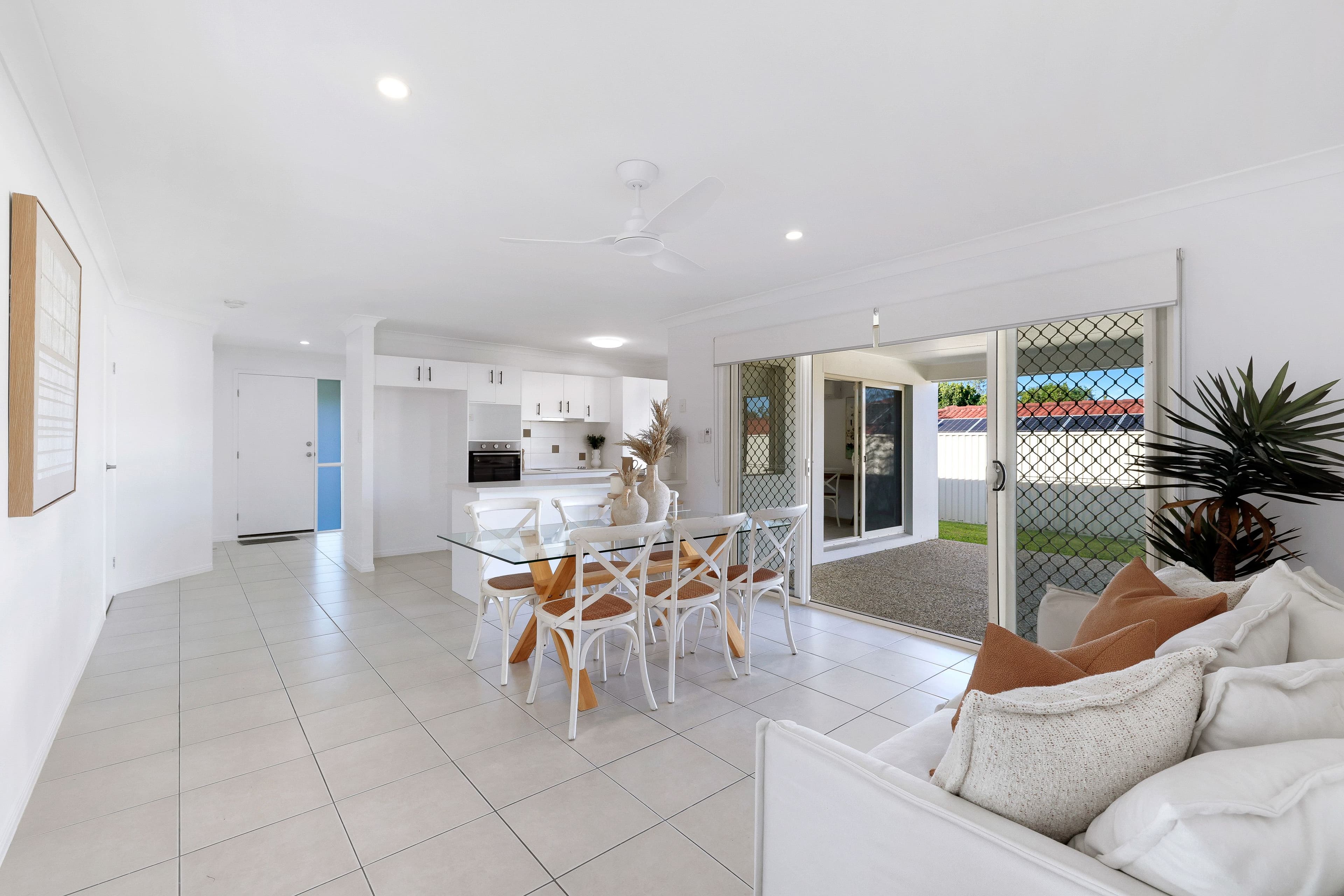 68 Billinghurst Crescent, Upper Coomera QLD 4209, Upper Coomera - Thumbnail 3