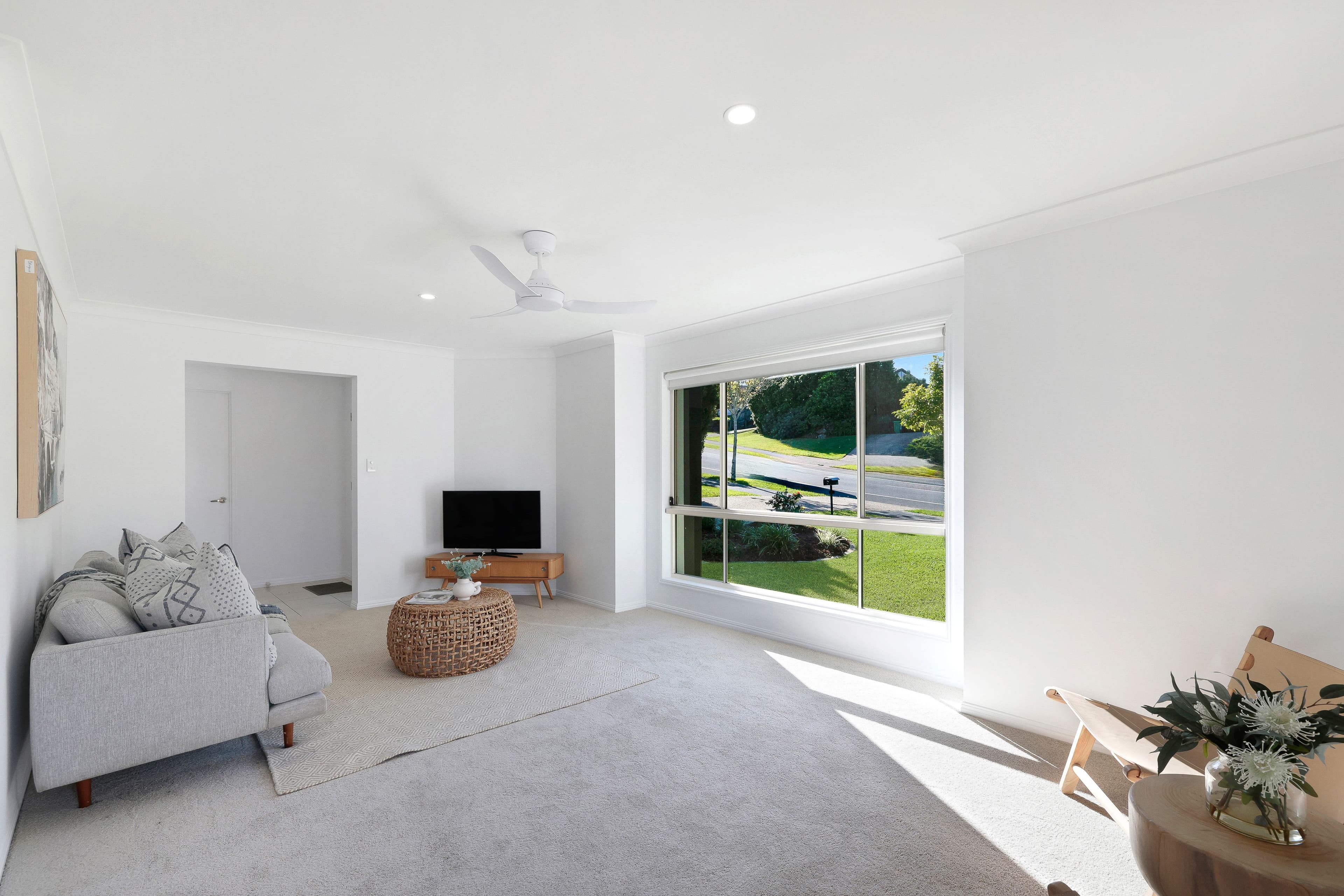 68 Billinghurst Crescent, Upper Coomera QLD 4209, Upper Coomera - Thumbnail 4
