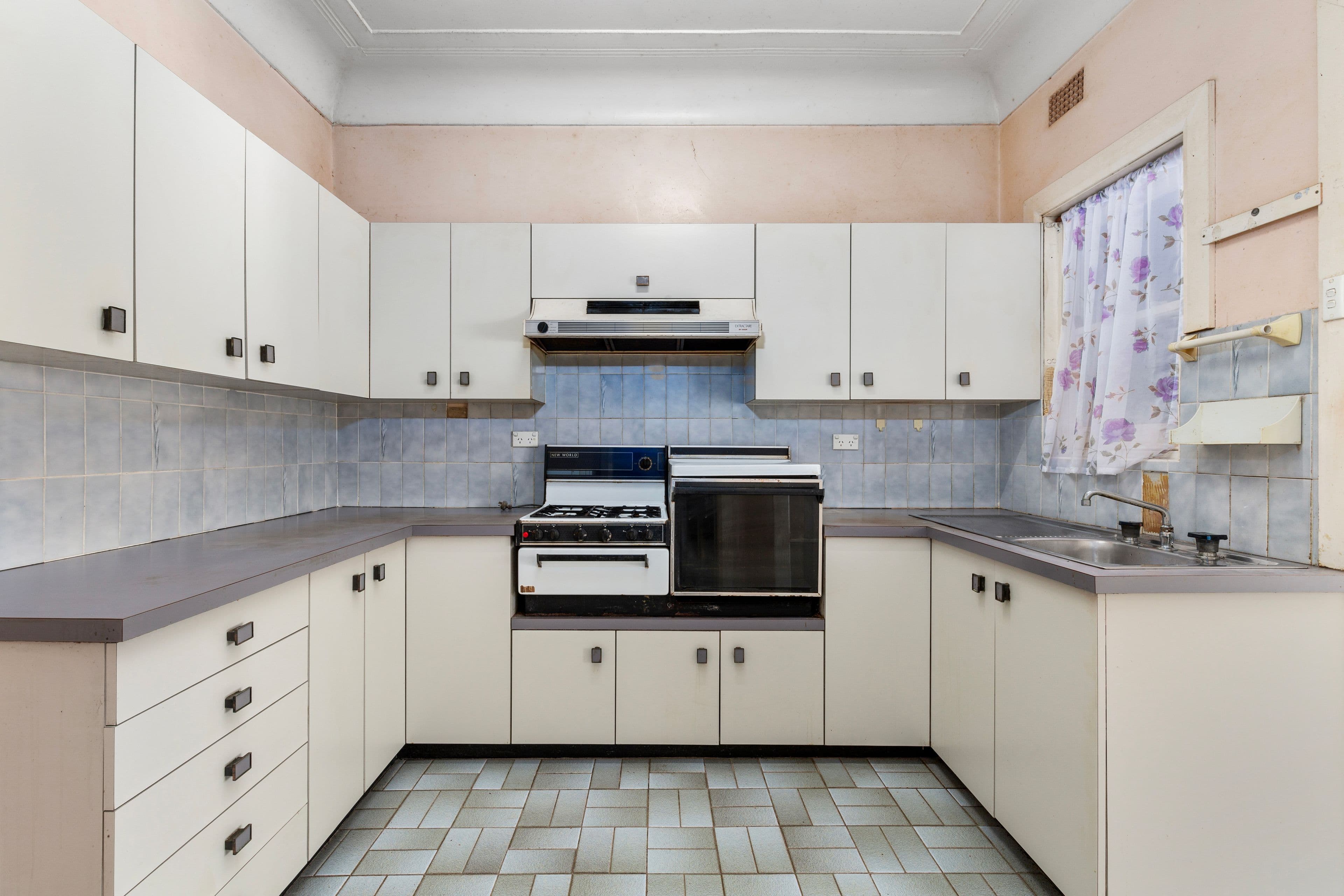33 Annie Street, Hurstville NSW 2220, Hurstville - Thumbnail 4