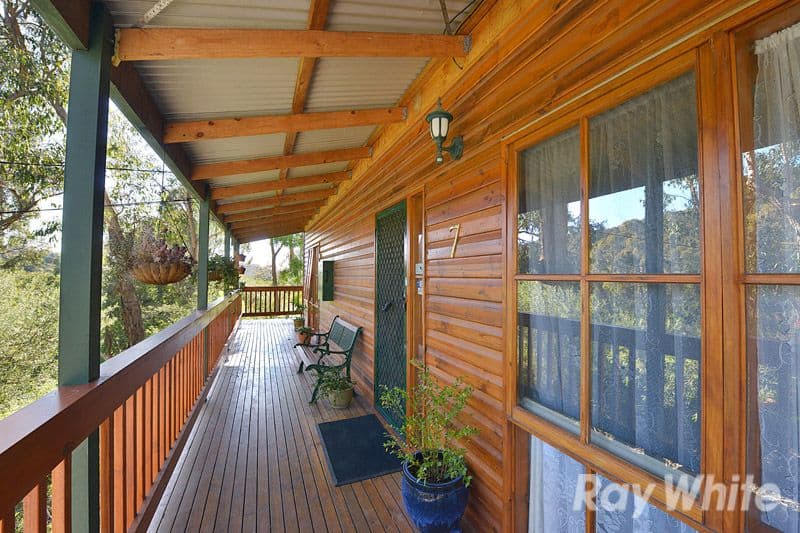 7 Royal Street, UPPER FERNTREE GULLY VIC 3156, Upper Ferntree Gully - Thumbnail 2