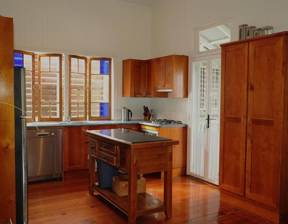 34 Chancellor Street, SHERWOOD QLD 4075, Sherwood - Thumbnail 4