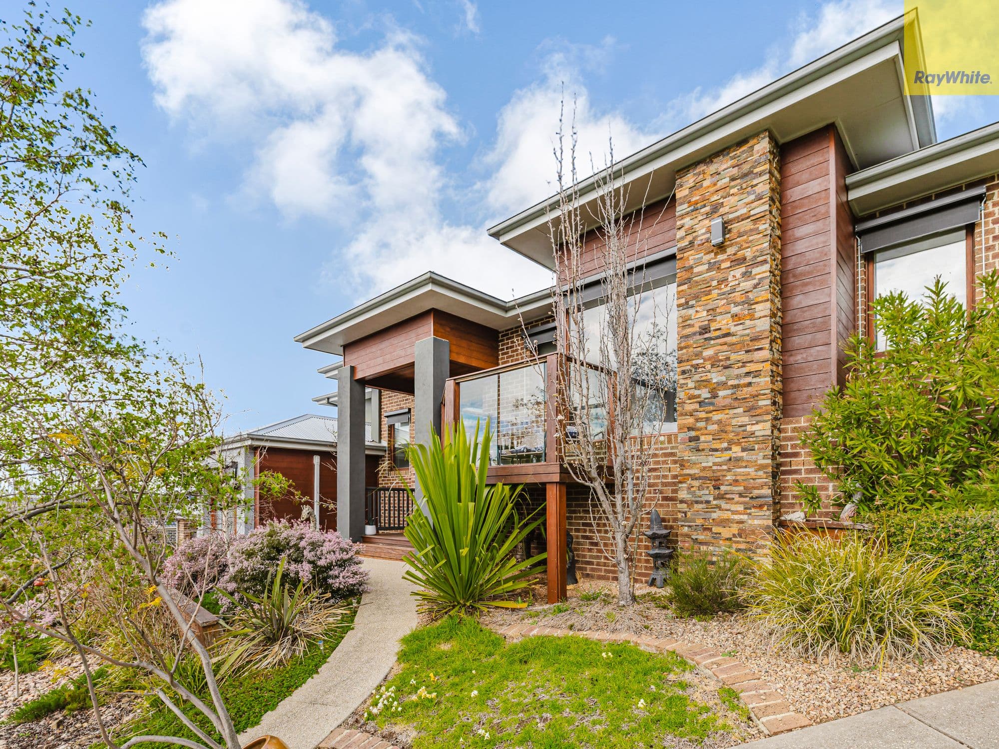 13 Fairway Crescent, Darley VIC 3340, Darley - Thumbnail 2