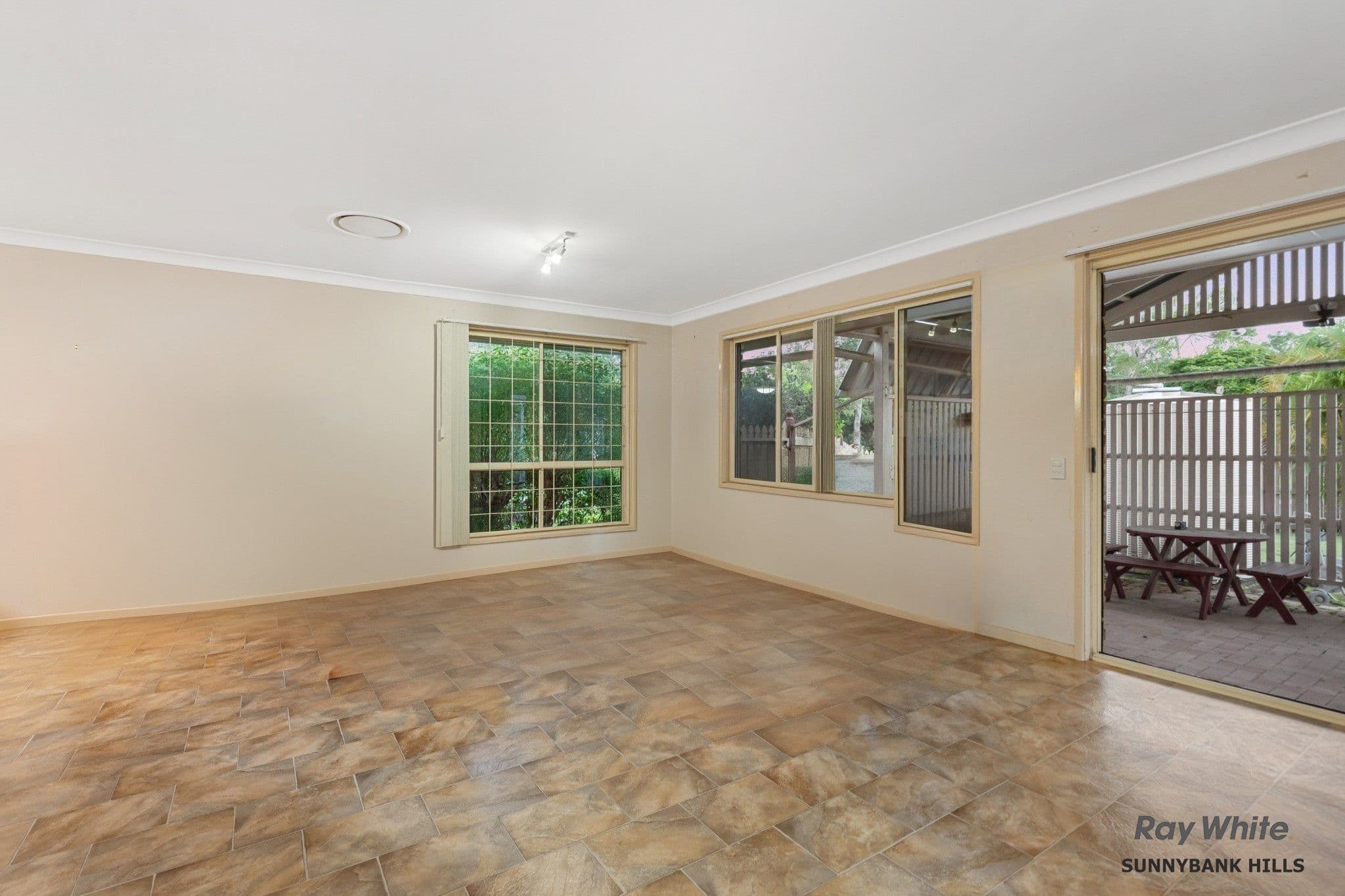 32 Ditmas Street, Wishart QLD 4122, Wishart - Thumbnail 4