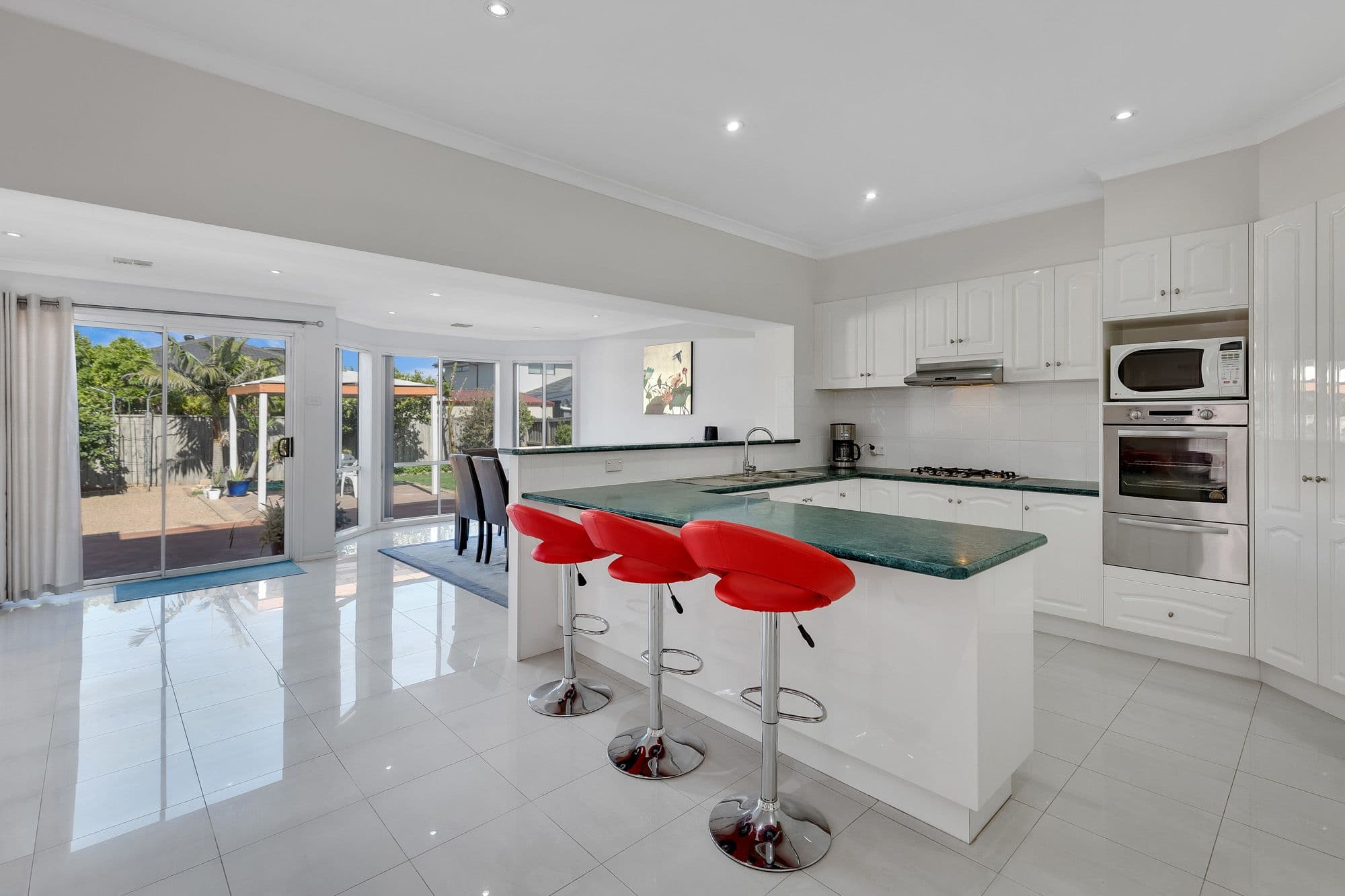 9 Summer Court, Tarneit VIC 3029, Tarneit - Thumbnail 2