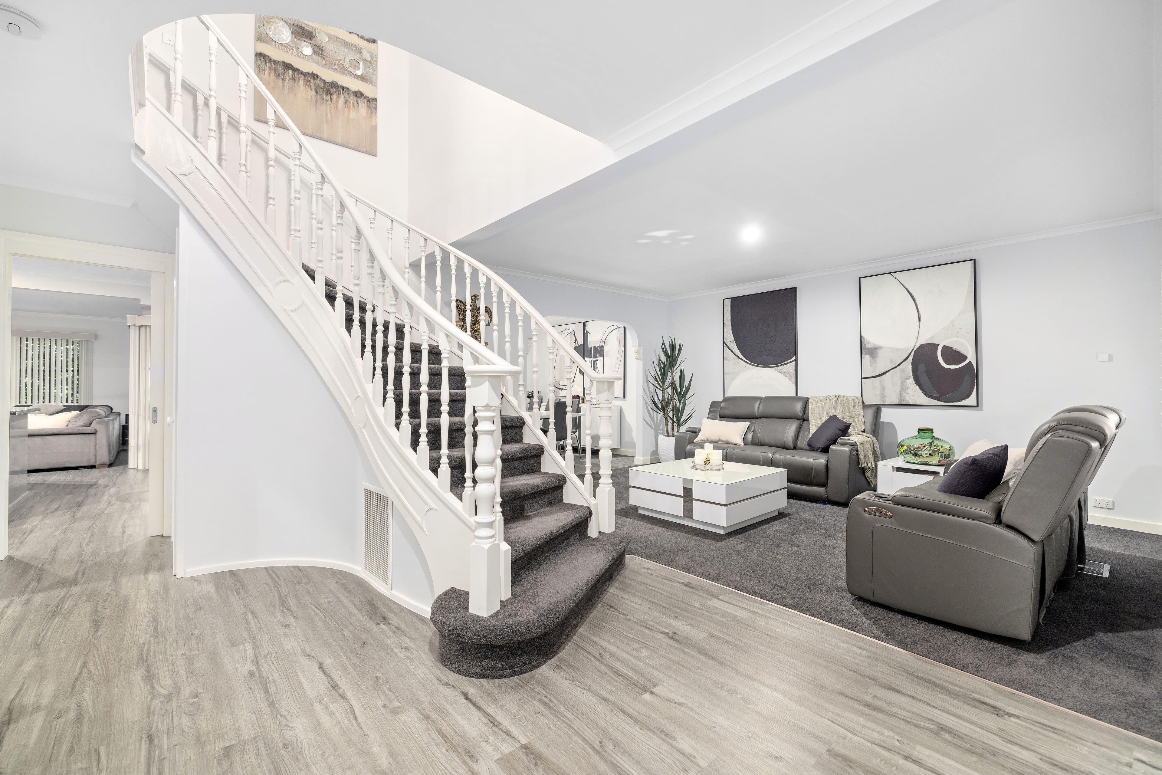 79 Cathies Lane, Wantirna South VIC 3152, Wantirna South - Thumbnail 2