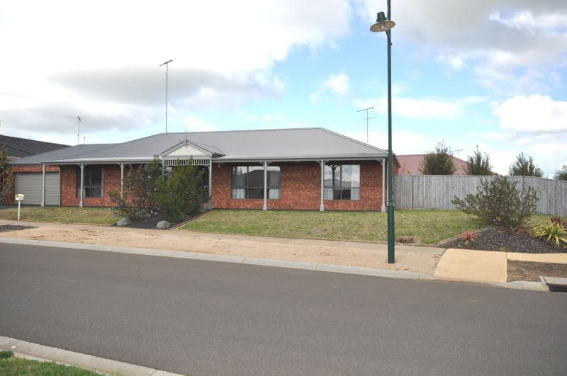 2 Shekkleton Road, BANNOCKBURN VIC 3331, Bannockburn - Thumbnail 2