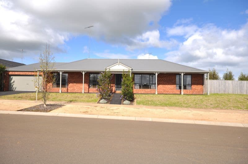 2 Shekkleton Road, BANNOCKBURN VIC 3331, Bannockburn - Thumbnail 3