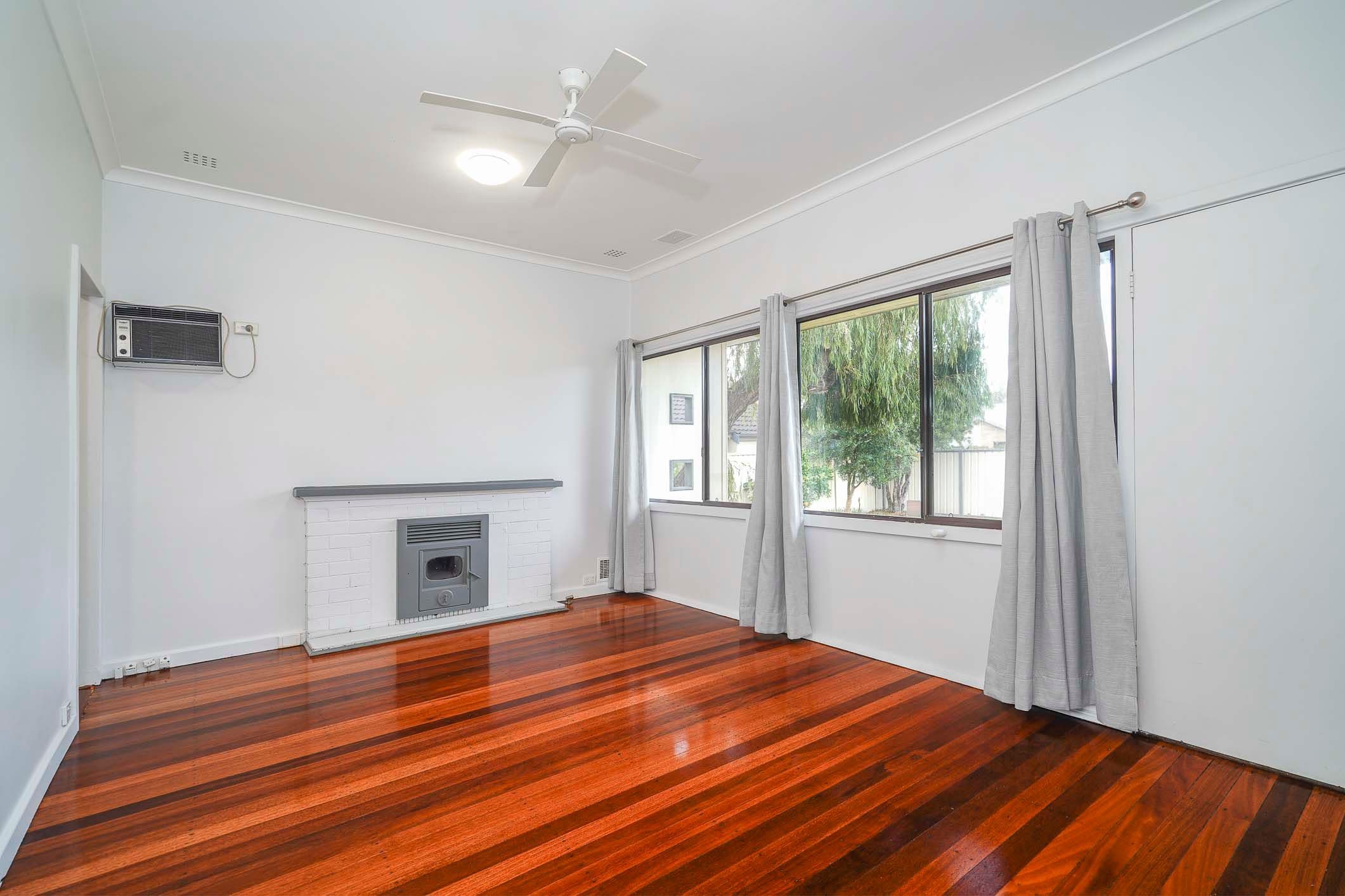 33 Finnan Street, Cloverdale WA 6105, Cloverdale - Thumbnail 5