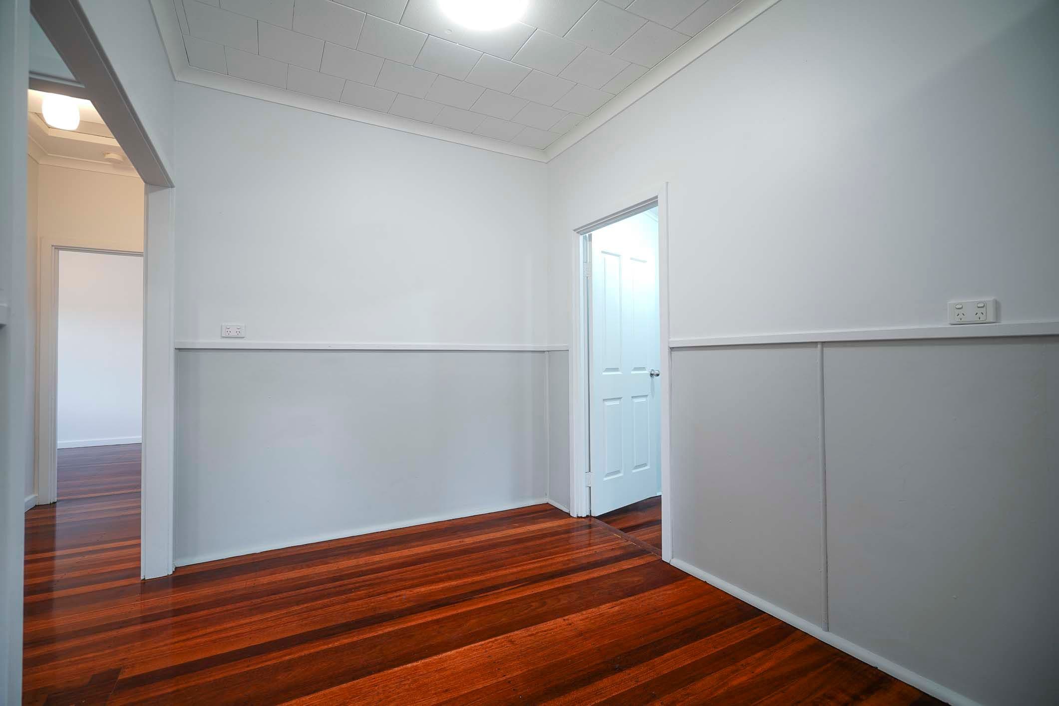 33 Finnan Street, Cloverdale WA 6105, Cloverdale - Thumbnail 7