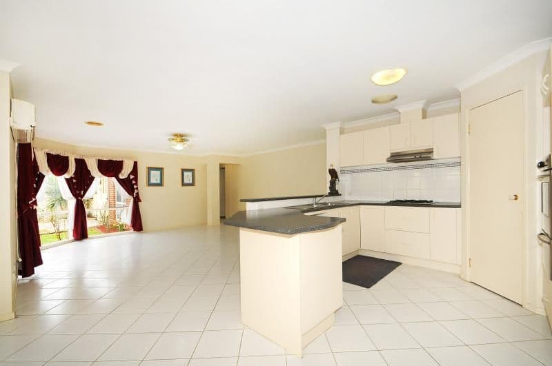 6 flora park Way, Carrum Downs VIC 3201, Carrum Downs - Thumbnail 2