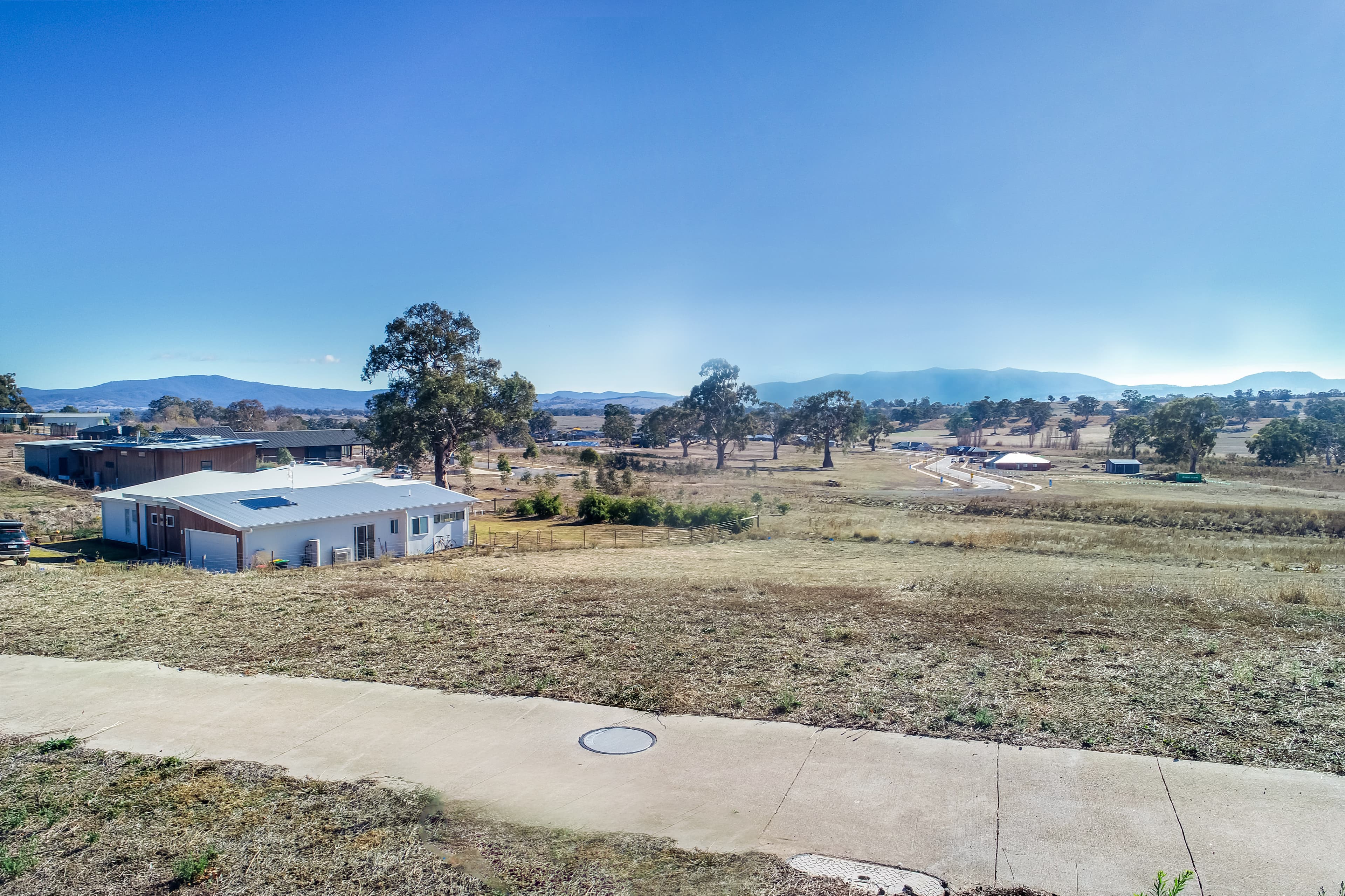 69 Donovans Way, Mansfield, Mansfield - Thumbnail 2