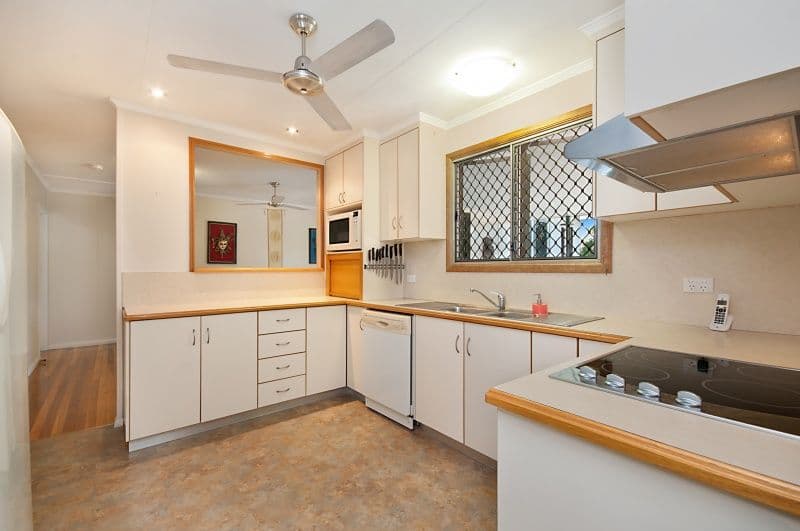 7 Aloomba Crescent, CRANBROOK QLD 4814, Cranbrook - Thumbnail 4