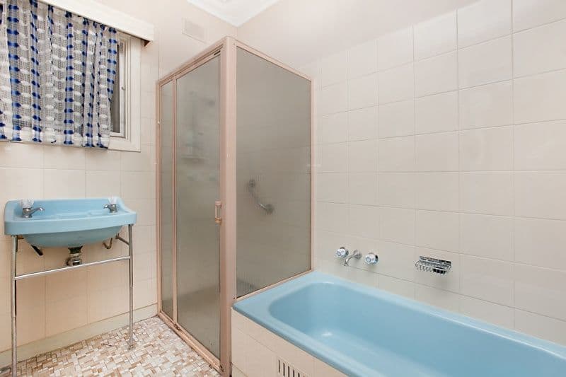 151 Mountain View Road, Briar Hill, Briar Hill - Thumbnail 6