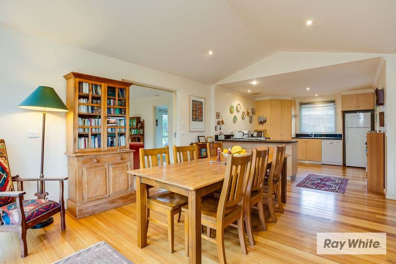19 Marcia Avenue, RYE VIC 3941, Rye - Thumbnail 2