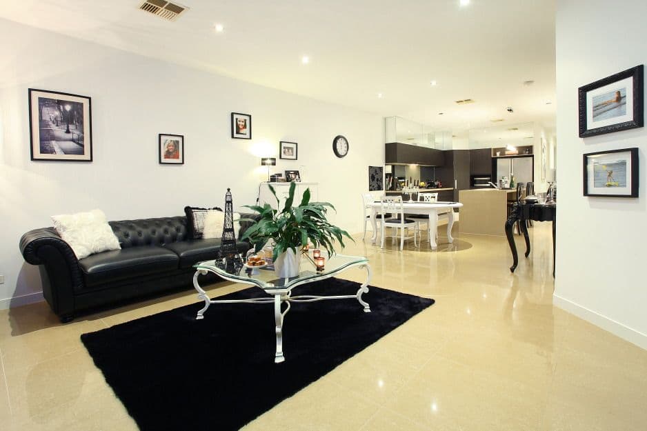 5019 Emerald Island Drive, Carrara QLD 4211, Carrara - Thumbnail 4