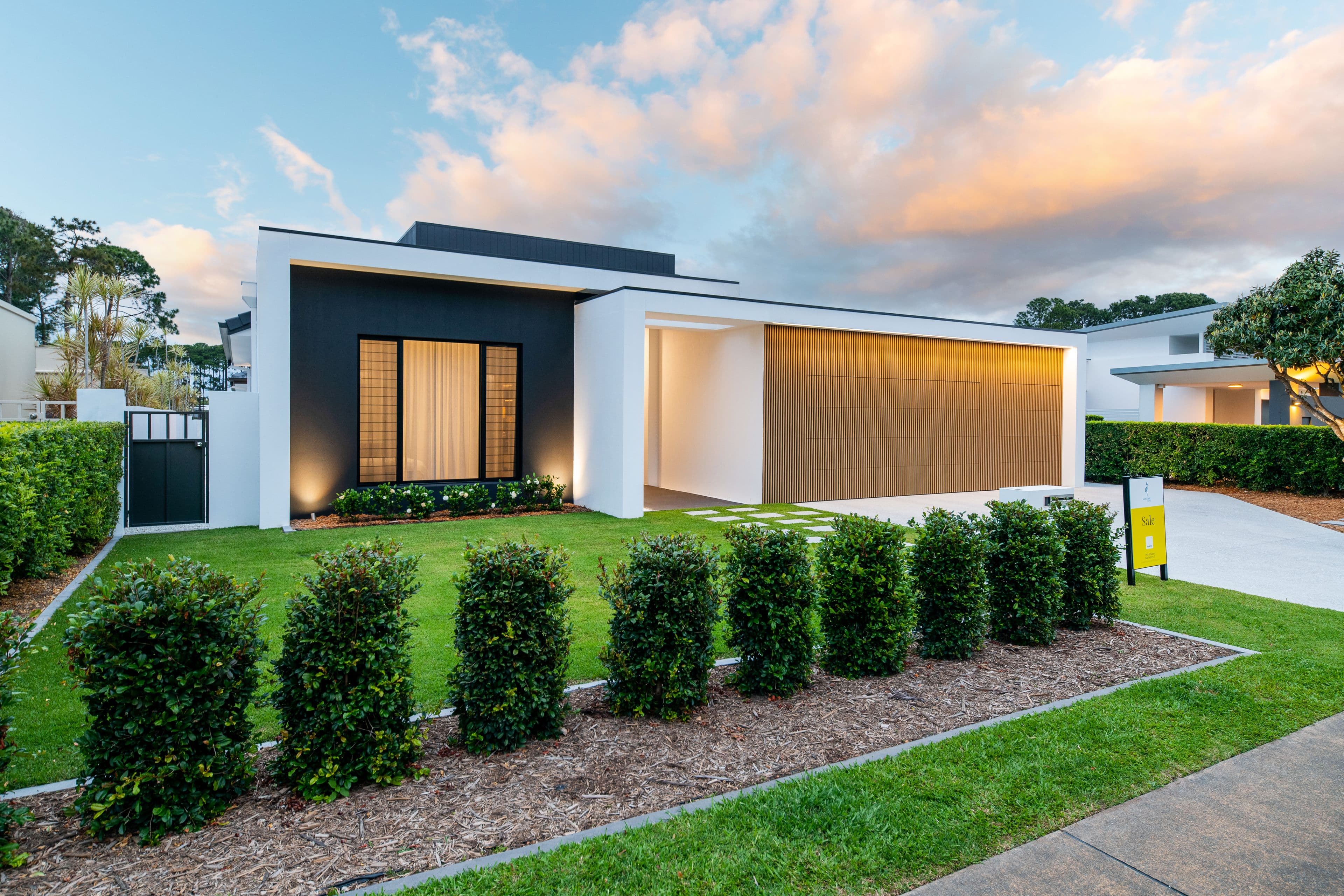 2242 The Parkway, Sanctuary Cove QLD 4212, Sanctuary Cove - Thumbnail 2