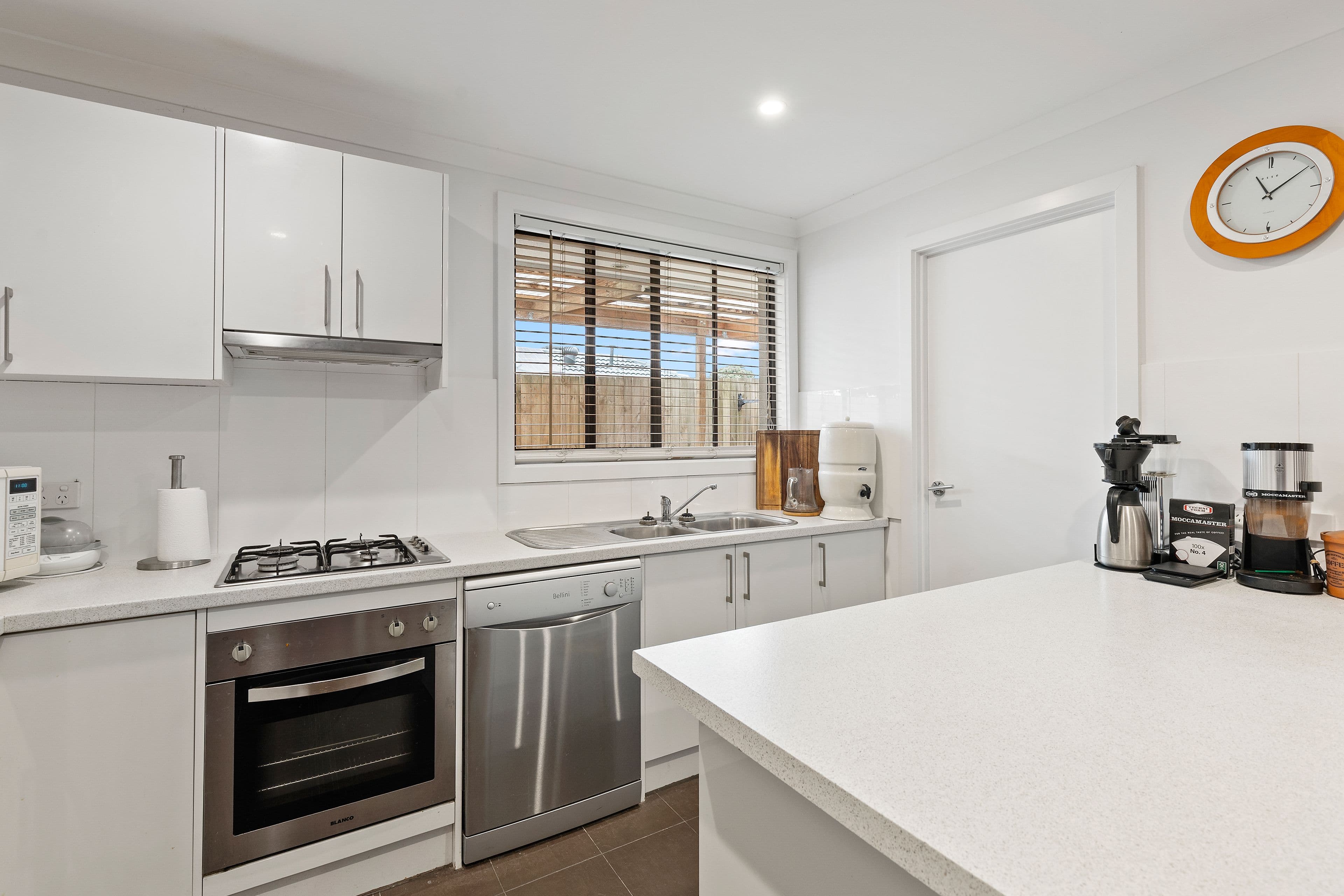 13 Kedleston Way, Rowville VIC 3178, Rowville - Thumbnail 3