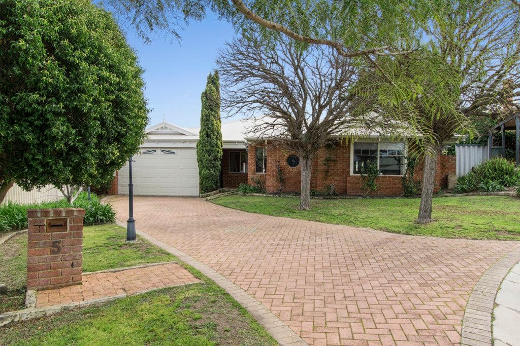 5 Sentry Close, Woodvale WA 6026, Woodvale - Image 1
