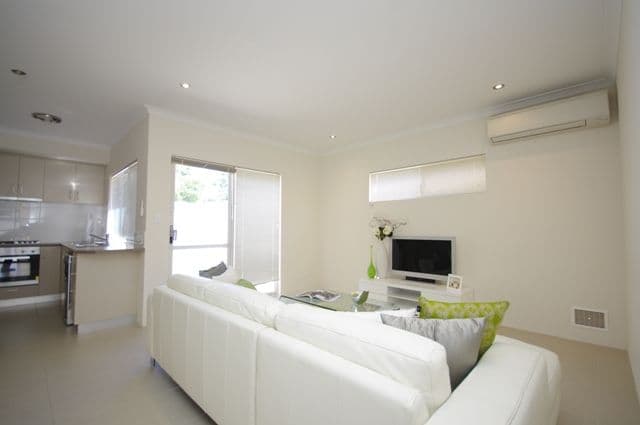 23c Dallington Crescent, BALGA WA 6061, Balga - Thumbnail 4