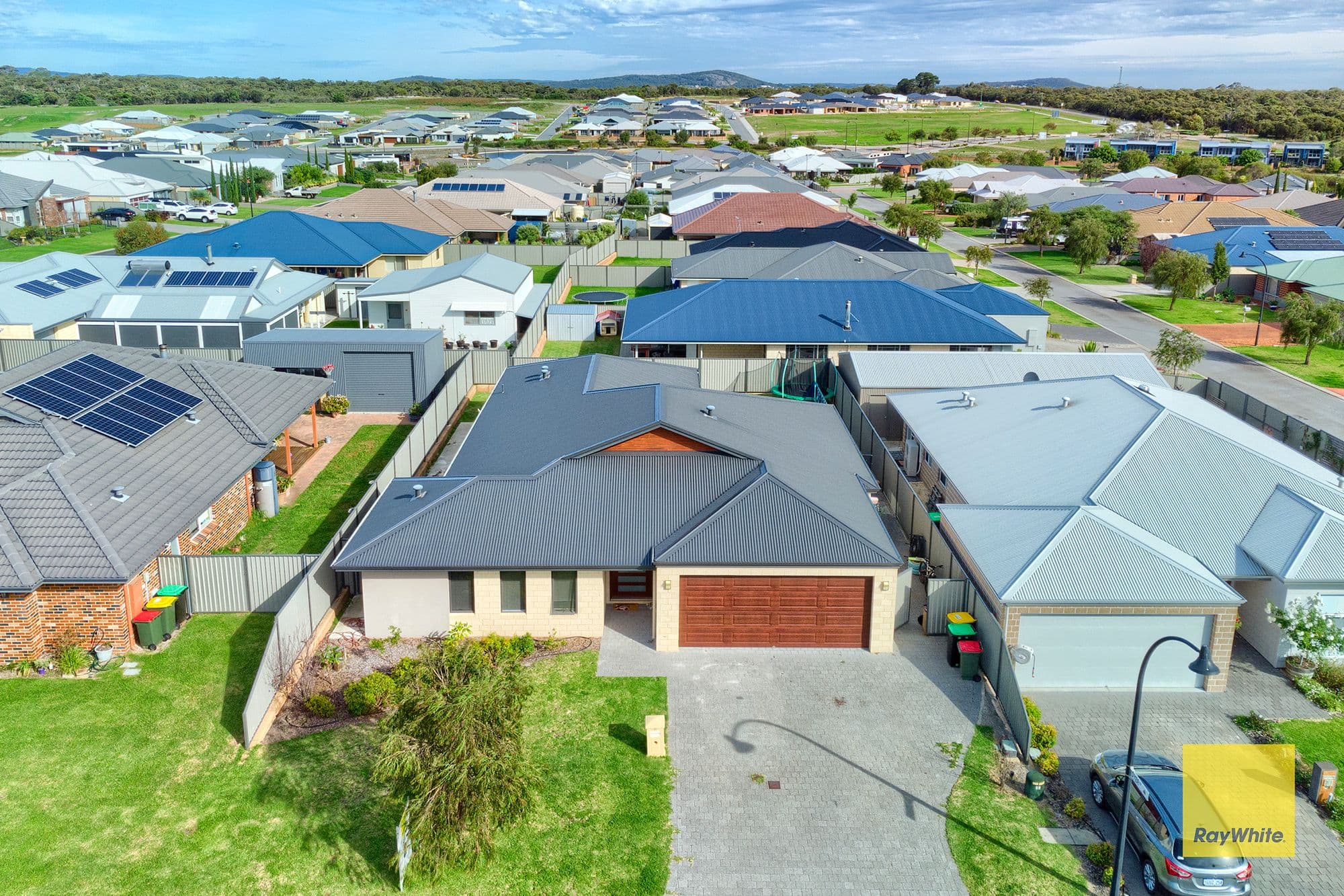 19 Grenfell Drive, Bayonet Head WA 6330, Bayonet Head - Thumbnail 2